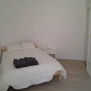  Apartment 1 Bedroom Sleeps 4